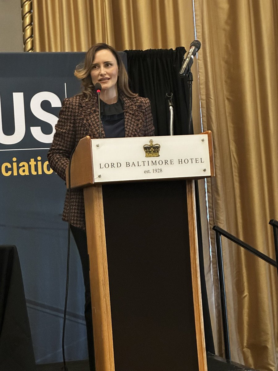 DanWhitten's tweet photo. “More diversity, more inclusion, and greater equity isn’t just the right thing to do, it is unequivocally a necessity in order for us to make the clean energy transition.” @EricaBrinker of Chaberton Energy speaking at #SolarFocus. @SolarChesapeake https://t.co/gTstZsfIVl