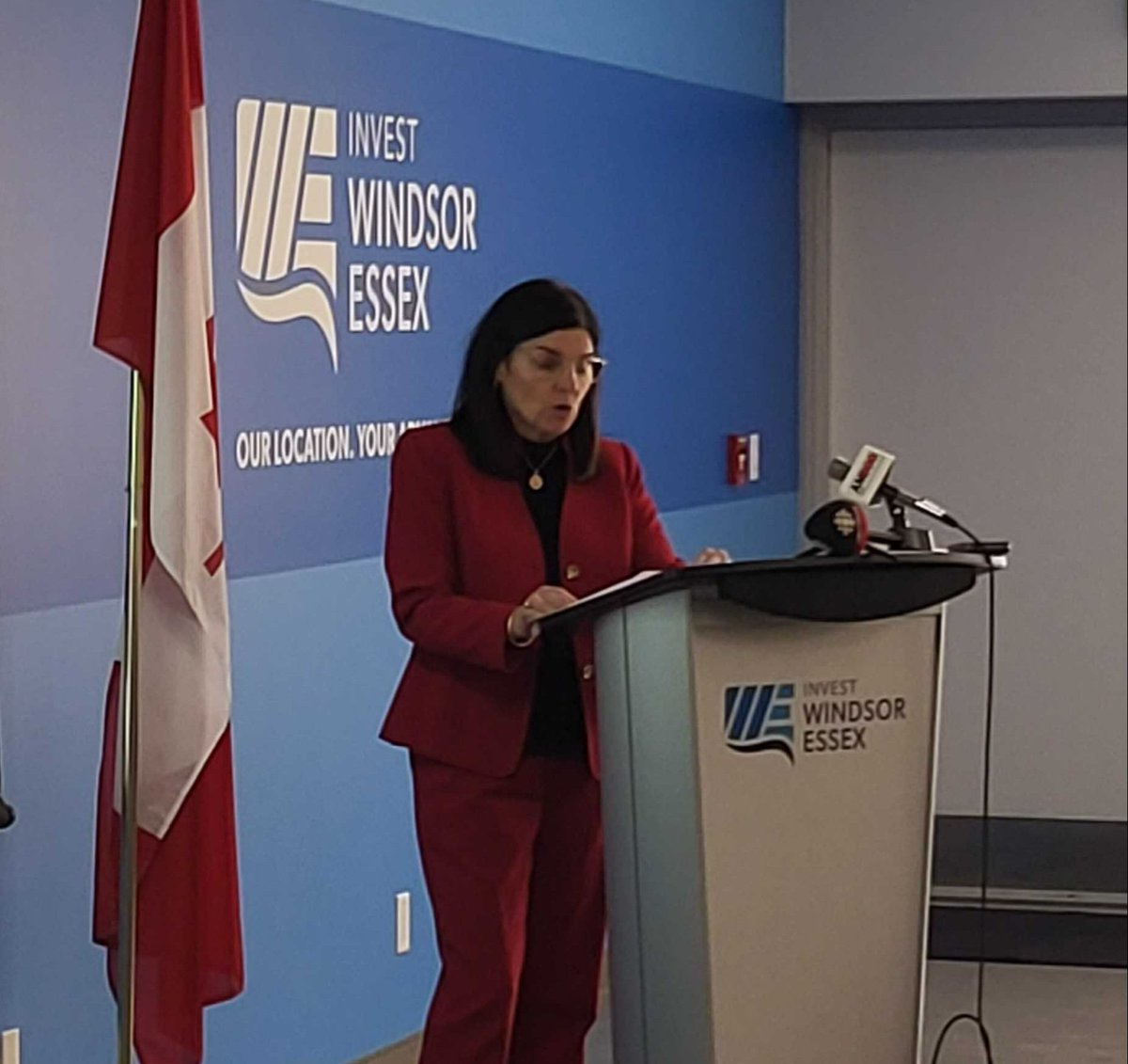 Invest WindsorEssex tweet media