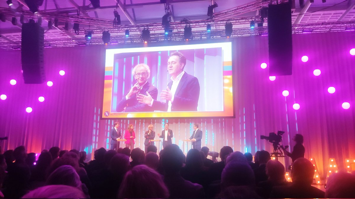 Virtual Reality NL tweet media