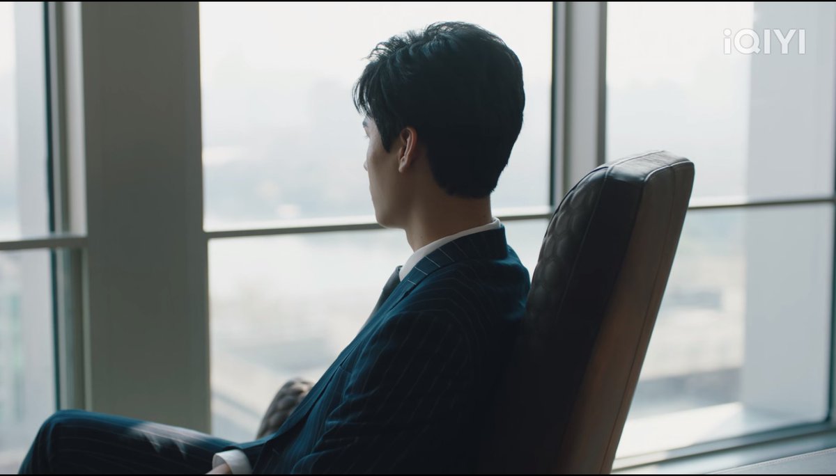 KdramaSebs's tweet photo. Starting Ep33 & straight away we know the ‘betrayal’ goes further. But it also gives us a way forward. Xu Si’s dilemma is that he is in for a rocky patch & he will probably lose her. He hopes she will see reason but he fears very much she won’t.
#RidingWithTheWind https://t.co/0kGkmkH1oj