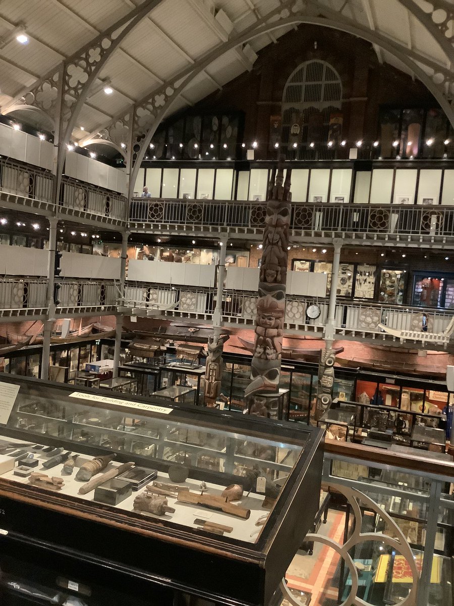 CryptArts's tweet photo. A fantastic trip to Oxford for our exam classes! So enriching! 
#CryptArtwork https://t.co/TjN7erwBhZ