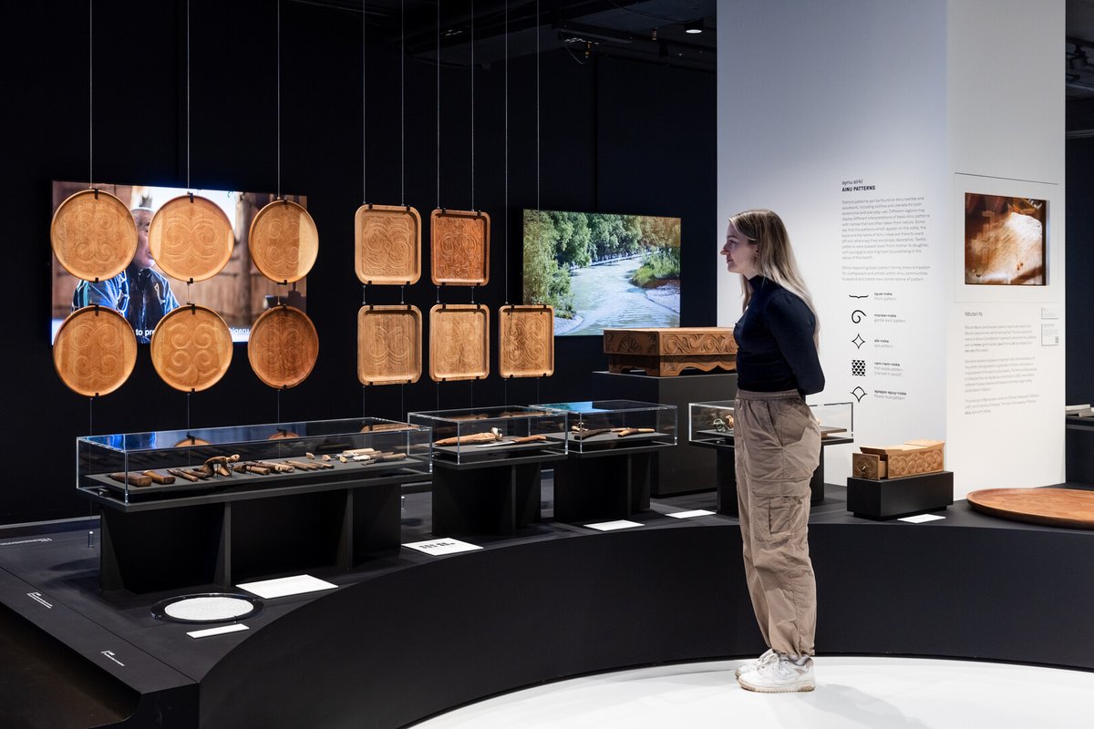 japanhouseldn's tweet photo. We are delighted to announce 'Ainu Stories: Contemporary Lives by the Saru River' is open today.
Through interviews and displays of contemporary Ainu works, the exhibition explores Ainu culture as it exists today.

Book a free ticket here: https://t.co/bNS6WNXOFk https://t.co/oVKElfcgKZ