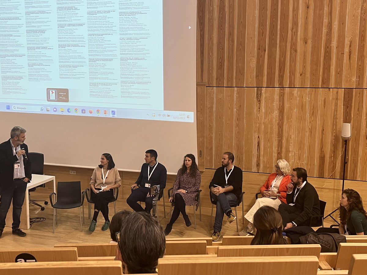 Nuestros compañeros @oyeparra y @mirenerm en el debate del segundo panel de #Jida a propósito de la enseñanza de la Construcción @ArqURJC @MUA_URJC @EIF_URJC