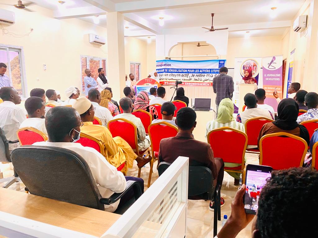TchadTransition's tweet photo. 🌍Ensemble pour une Transition Inclusive au 🇹🇩🤝!
Une belle initiative citoyenne qui prend racine au cœur de notre cher pays. Une caravane engagée sillonne l'intérieur du #Tchad, portant avec elle l'espoir d'une transition inclusive & participative. 💪
#TransitionInclusive #SDGs https://t.co/dbjvVSvf6c