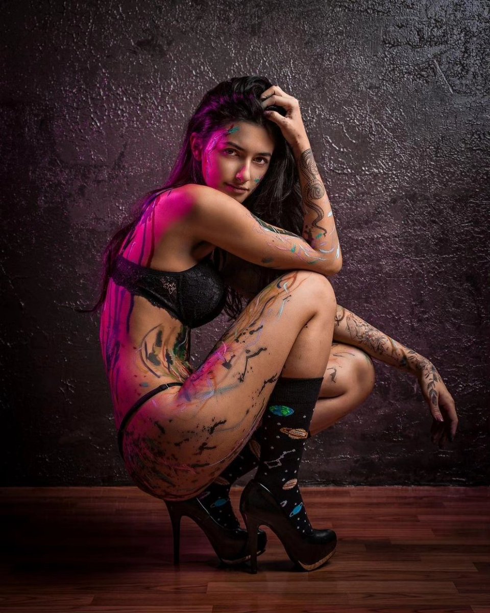 impliedmag's tweet photo. "Oh, behave!"
Austin Powers 

🦋 @ti_arcanjo 
📸 cleberson.machadoo 

Find uncensored Creators on https://t.co/imDOgSHhFR 

#IMPLIED #impliedmagazine #beautiful #model #art #photography #fit #fitness #fitgirl #sexy https://t.co/2wSSvlg3vU