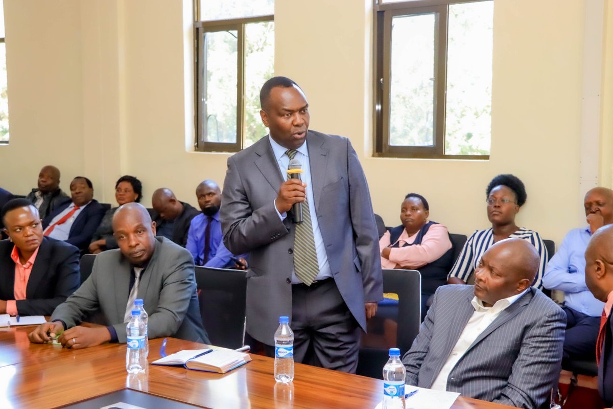 Held a healthy engagement with the Management of the banking institutions operating in Kisii county today, where up to 28 various banks including the CBK and SACCOs based in Kisii were represented, in a bid to foster a collaborative approach towards service delivery and…