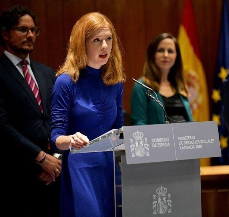 nahializaso's tweet photo. @ionebelarra ha sido la primera ministra navarra de la Historia y hoy se puede decir que ha dejado a esta tierra y a @Podemosnavarra en la mejor posición.

Gracias por el trabajo de esta legislatura, también a @LilithVerstryng y a todo el equipo.

Muy orgullosa de vosotras. 💜 https://t.co/QwoxEWOxyj