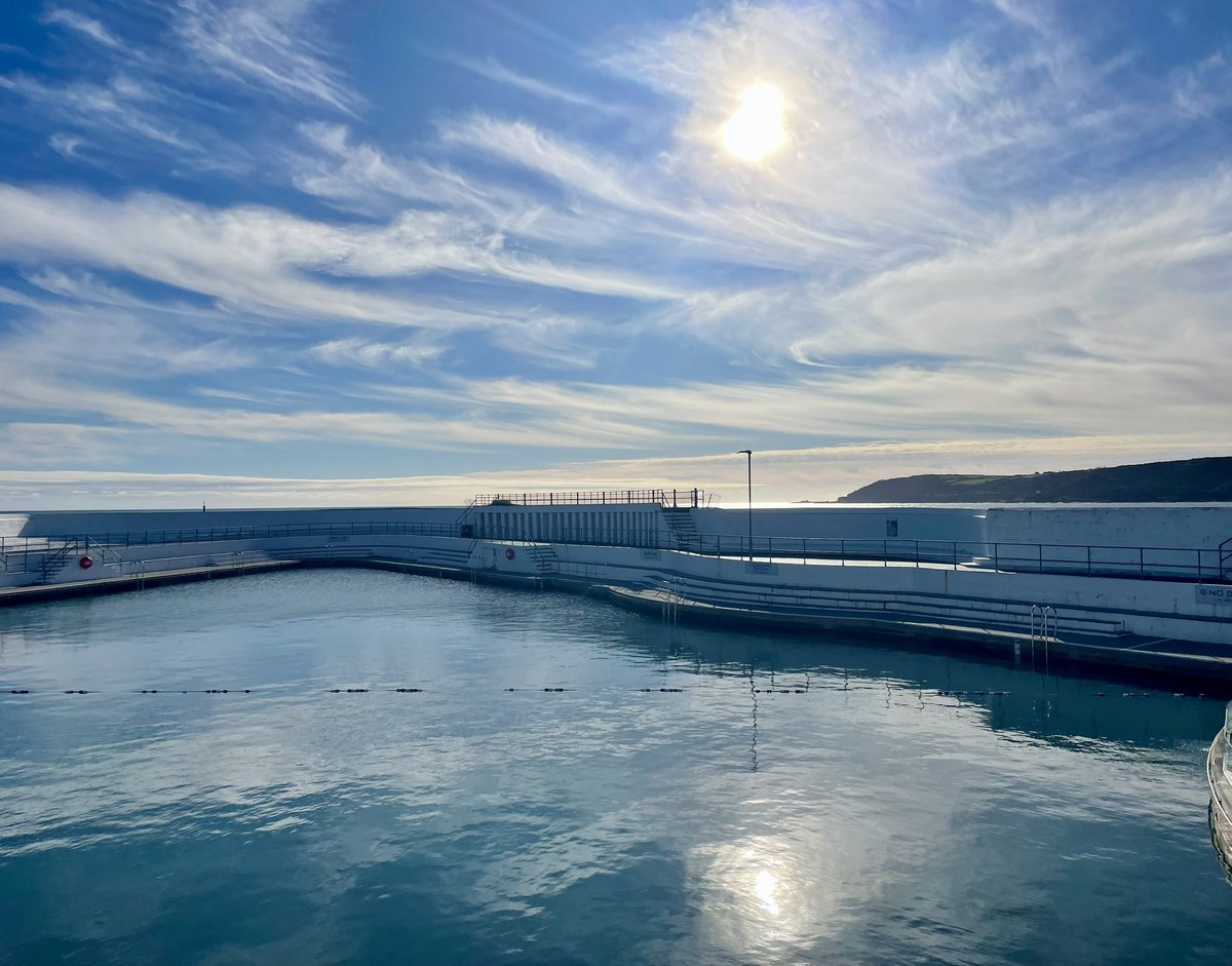 Charlie Moffit (@elainesaraht) on Twitter photo Look what youβre missing <a href="/radioleary/">Dermot O'Leary</a>! ππ<a href="/JubileePoolPZ/">Jubilee Pool Pz</a> <a href="/bbcweather/">BBC Weather</a> <a href="/VisitPenzance/">PENZANCE</a>
#RumandShrub Look what youβre missing <a href="/radioleary/">Dermot O'Leary</a>! ππ<a href="/JubileePoolPZ/">Jubilee Pool Pz</a> <a href="/bbcweather/">BBC Weather</a> <a href="/VisitPenzance/">PENZANCE</a>
#RumandShrub