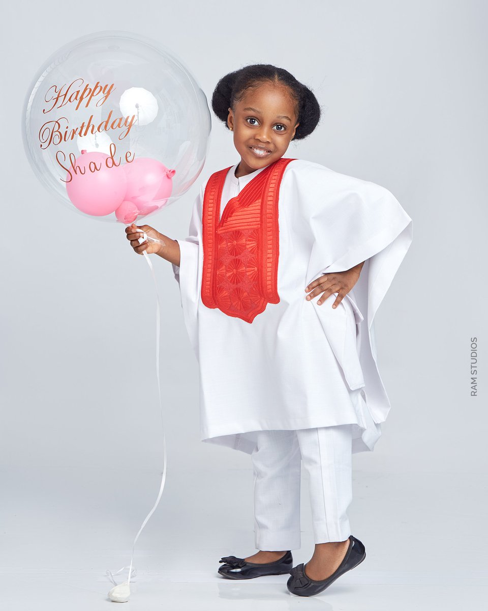ramstudios_gh's tweet photo. Mother of Queens
Photographed Riah and her beautiful daughters a couple of years back and it was an Internet sensation. Such a beautiful trio.
Images by @ramstudios_gh (all rights reserved)
#tbt #Queens https://t.co/GV6im9TlKD