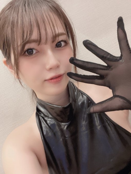 拘束〜❤️&zwj;🔥 (写真撮り忘れたから別のやつ！)  https://t.co/hEcO0Xdcvt https://t.co/aj70F9lHRw