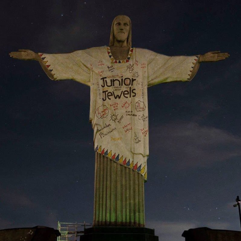 🚨 G1 acaba de confirmar que Taylor Swift será homenageada pelo Cristo Redentor!