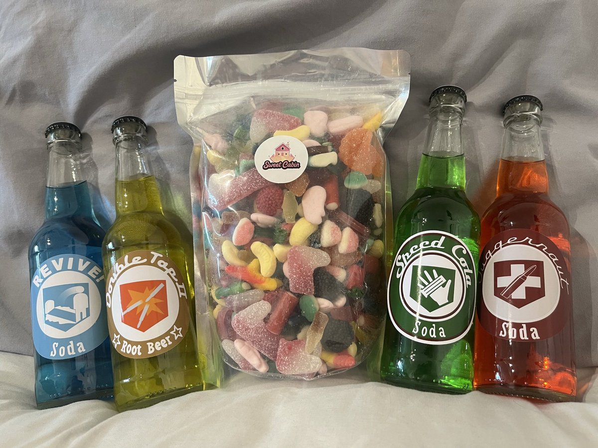for all the COD Zombies and sweet lovers 🍭🧪 1kg assorted sweets and Zombie perk bottles giveaway! to enter: - RT this tweet - follow @SweetCabinUK & @PerkaholicStore we will pick a winner tomorrow! UK giveaway only