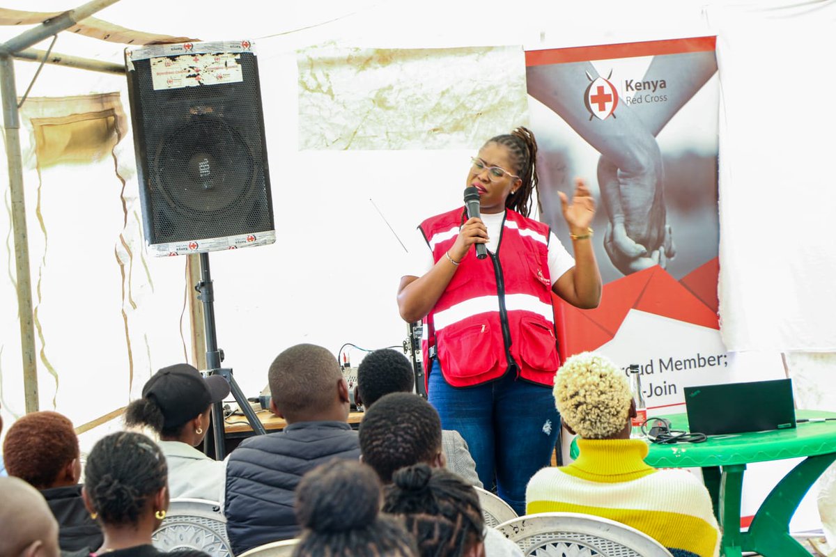Krcs_NRbBranch's tweet photo. Sexual Gender Based Violence cases are on the rise in the urban informal settlements and pose as a threat to community well-being and resilience.

As part of the #16DaysOfActivism  against Gender-Based Violence,  The Urban Community Resilience Building Project (@danskrodekors Funded) organized an awareness and sensitization session on Gender-Based Violence for 112 Nairobi County volunteers, in order to build their knowledge on GBV and enable them to realize their role in GBV prevention and response.