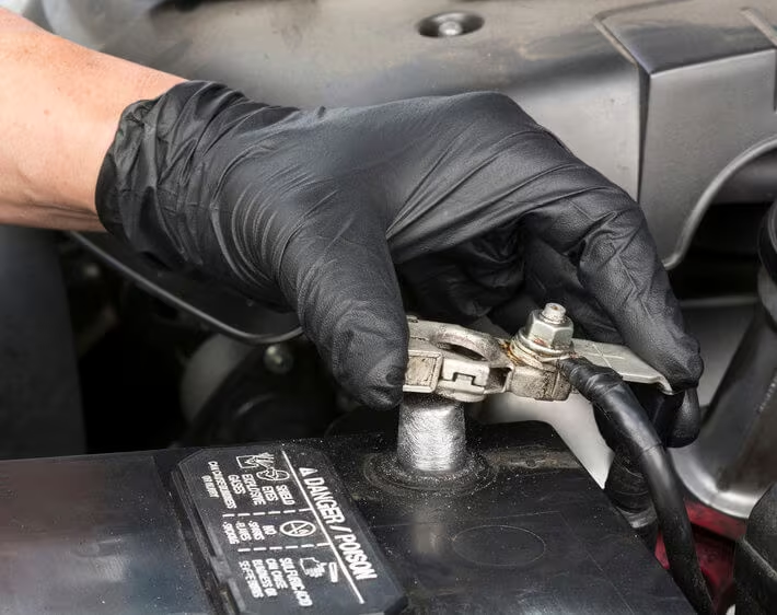 samatimemagari's tweet photo. 🚨MUHIMU : Kwa Mitsubishi Outlander Owners ukilijua hili utasave 250K..
.
Na pia kama gari yako ina steering angle sensor hili linakuhusu pia..
.
Ukienda kubadilisha Stabilizer link au Tie rod end Kabla hawajaanza kupiga nyundo chomoa terminal za battery.. 
.
Usipochomoa battery kuna uwezekano mkubwa wa kuua  Steering Angle Sensor (SAS) yenye thamani ya around 250K++..
.
.
Garage za kisasa mambo ya nyundo washaachana nayo  wana removal za hizo kitu bila nyundo..
.
.
Ila kama ndo umejikuta uko kwa fundi nyundo basi mwambie agonge taratibu..
.
Maana kuna garage gari inapigwa nyundo mpaka unaionea huruma..
.
.
Na kama mgongaji hayuko vizuri hata ABS sensor anaweza ziletea shida..
.
Sasa tuwe makini bora fundi akuone mnoko lakini asikuuingize kwenye gharama ambazo hujapanga..
.
I hope umepata kitu thanks to repost na mwingine apate kitu..
.
Kwa ushauri kwa lolote kuhusu magari njoo whatsapp 0714547598..
.
Asante