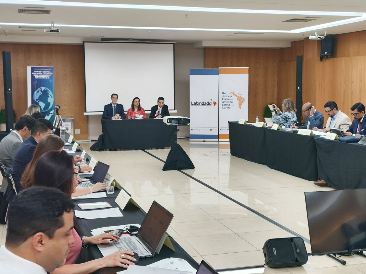 LATINDADD (@latindadd) on Twitter photo 📌Iniciamos el XII Encuentro Regional con Administraciones Tributarias sobre Fiscalidad Internacional organizado por @Latindadd <a href="/CIATorg/">Secretaría Ejecutiva</a> y la <a href="/ReceitaFederal/">Receita Federal</a> con el apoyo de <a href="/TaxJusticeNet/">Tax Justice Network Bsky: @taxjustice.net</a> <a href="/FundacionSES/">Fundacion SES</a> <a href="/justiciafiscal/">Red de Justicia Fiscal ALC</a> y <a href="/noradno/">Norad</a>. Estamos en la ciudad de #Brasilia 🇧🇷 📌Iniciamos el XII Encuentro Regional con Administraciones Tributarias sobre Fiscalidad Internacional organizado por @Latindadd <a href="/CIATorg/">Secretaría Ejecutiva</a> y la <a href="/ReceitaFederal/">Receita Federal</a> con el apoyo de <a href="/TaxJusticeNet/">Tax Justice Network Bsky: @taxjustice.net</a> <a href="/FundacionSES/">Fundacion SES</a> <a href="/justiciafiscal/">Red de Justicia Fiscal ALC</a> y <a href="/noradno/">Norad</a>. Estamos en la ciudad de #Brasilia 🇧🇷