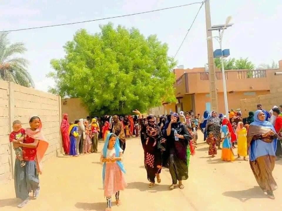 mossahag1's tweet image. Ils nous disent de les suivre dans leur lutte 1digne. Quand c’est le moment de se reposer, nous sommes écartés. Et quand l’État reprend les choses en main, ils fuient en nous laissant.

Il vaut mieux se conformer à la vérité que de persister dans un mensonge perpétuel.🇲🇱#MaliPaix