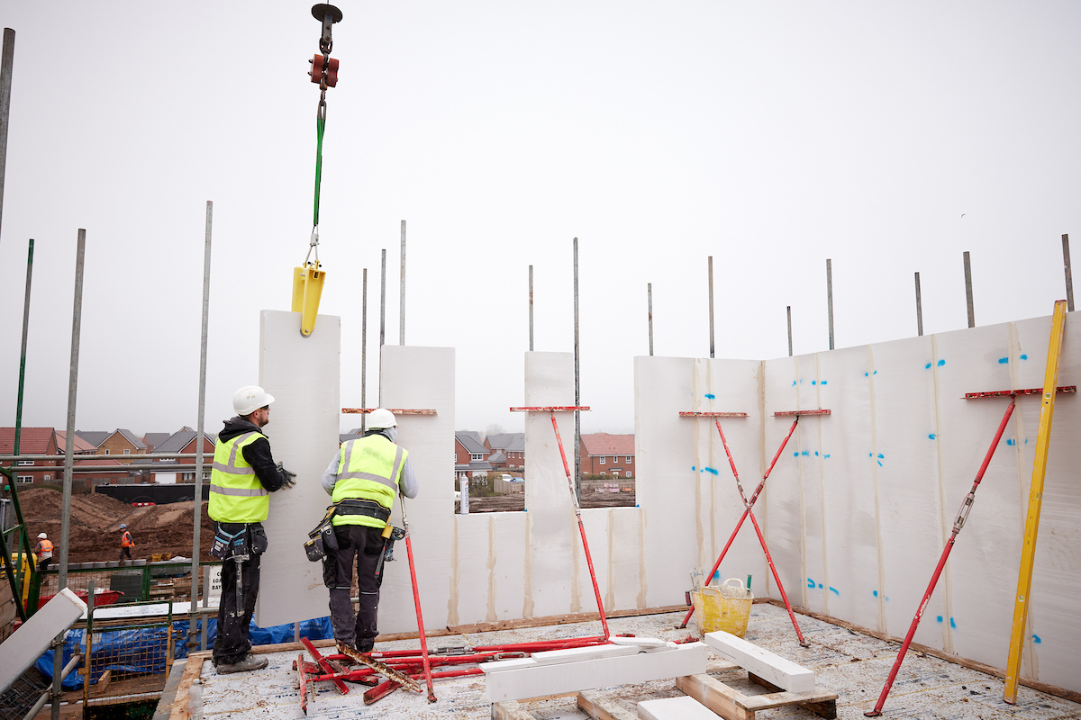 H+H Vertical Wall Panels are an NHBC recognised modern method of construction. 💪 

Part of the NHBC Accepts scheme, our masonry MMC system had to pass rigorous testing to meet the construction body’s stringent standards. 

Find out more: tinyurl.com/4p2fds2z