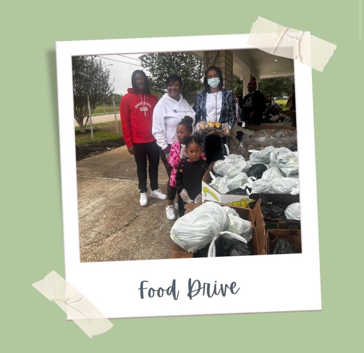 Last Saturday, our fellow Ny Elle Blount-Yoshikawa attended The AliefCare food drive.
She stated 'This event opened my eyes. It showed me how to better help and, what to focus on. I saw the number of hurt families and it made me more passionate to work.'