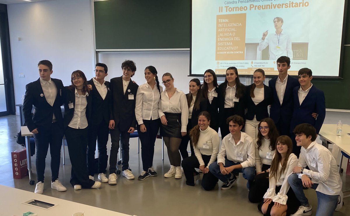 🏆🗣️ Èxit en el II Torneig de Debat Preuniversitari de la Càtedra de Pensament Crític Divina Seguros-UMH! 

🎉 L'equip 1 de <a href="/iesmisteridelx_/">IES Misteri d'Elx</a> s'alça amb la victòria reflexionant sobre la #IA en l'educació. 👩‍🎓🤖 Enhorabona a tots els participants i guanyadors! 🌐💬 

#DebatUMH