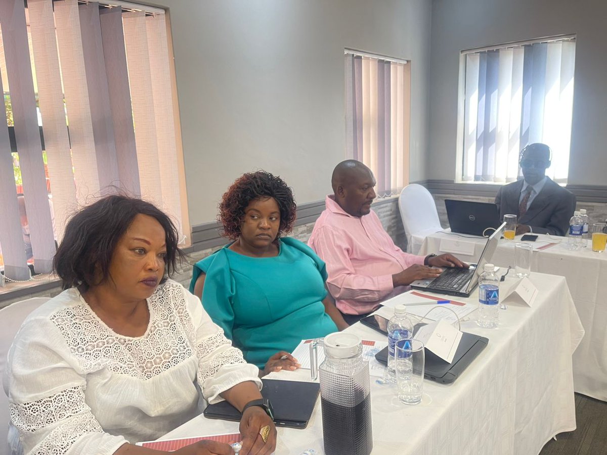 misazimbabwe's tweet photo. 📍Bulawayo: Training on information disorders targeting vulnerable groups from Tsholotsho, Lupane, Hwange, Plumtree, Gwanda and Gweru.
#InformationDisorders
@citezw @WCOZIMBABWE @thelegend_tsepy @signsofhopezim @seanndlovu @communitypodium @lalla_ng https://t.co/fulwWDn90r