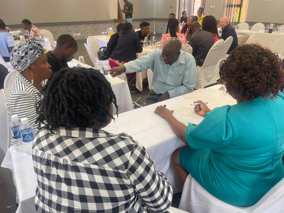 misazimbabwe's tweet photo. 📍Bulawayo: Training on information disorders targeting vulnerable groups from Tsholotsho, Lupane, Hwange, Plumtree, Gwanda and Gweru.
#InformationDisorders
@citezw @WCOZIMBABWE @thelegend_tsepy @signsofhopezim @seanndlovu @communitypodium @lalla_ng https://t.co/fulwWDn90r