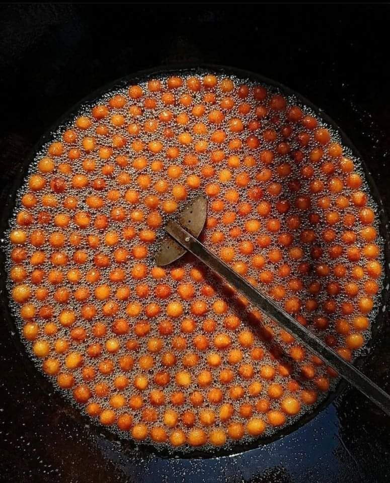 cesarolse's tweet photo. Un mandala predecembrino.

Inviten a buñuelito. https://t.co/GyDFAXEOh3