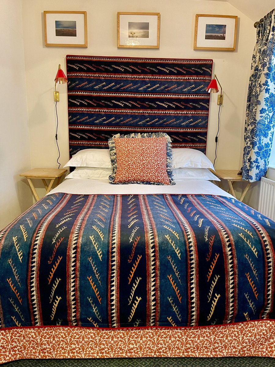 TheDurhamOx's tweet image. Last minute availability tonight and Friday after cancellations following Storm Debbie! #nightsaway #pubwithrooms #durhamoxcrayke