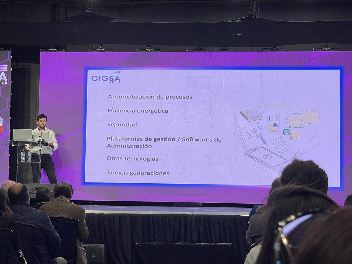 PabloAcerta's tweet photo. Seguimos en #CIGSA Chile 2023 💪🏼💪🏼
En la segunda de las exposiciones 👉🏼 Ian Sutherland, con quien compartimos parte de la mañana del lunes y la comida, nos habla de cómo la tecnología nos ayudará a mejorar en nuestro día a día y mejorar la productividad de nuestros despachos https://t.co/U1Y193Dhek