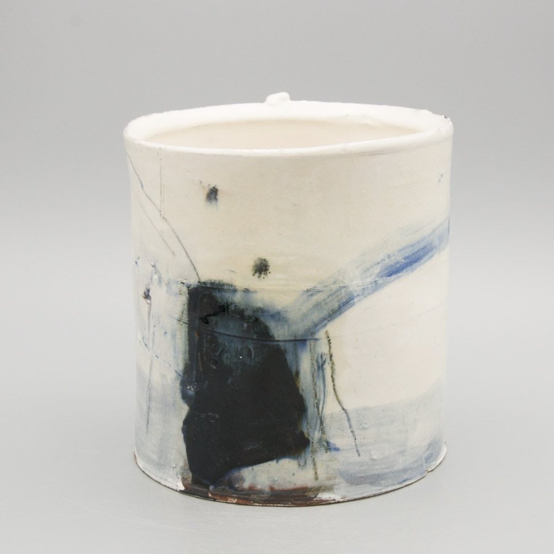 Find a wide range of 'one of a kind', ceramics to buy online in our gallery shop including pieces by Barry Stedman (pictured)
Follow the link in the bio to the shop.
They make wonderful, original christmas gifts!

kelliemillerarts.com/shop/categorie…
#ChristmasGiftIdeas #ceramics #pottery