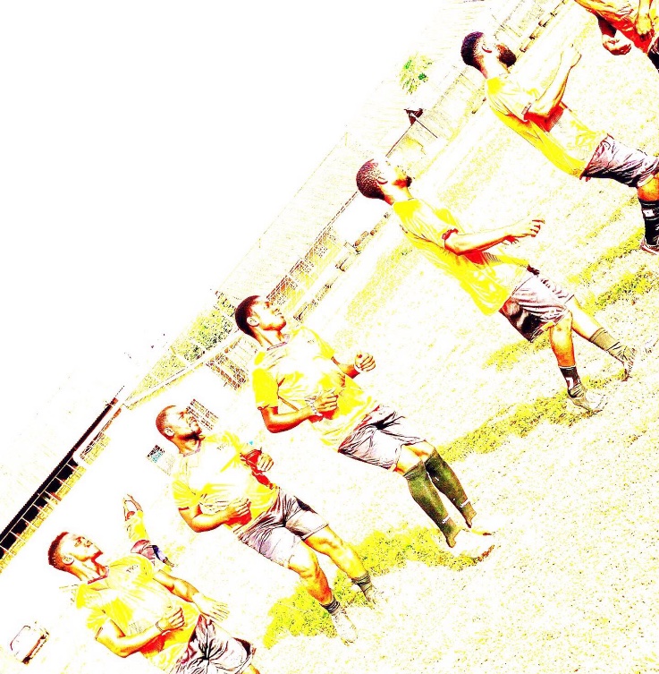 ⚽️ fly a young talented person to an unfamiliar location 
#rightplace #righttime #keepthesmile