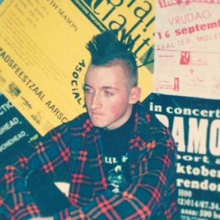 Intussen begrijp ik waarom mijn vader destijds zei: 'zo lang ge maar niet op de sossen begint te stemmen jongen'. Dank voor alle goeie raad papa. #Rousseau