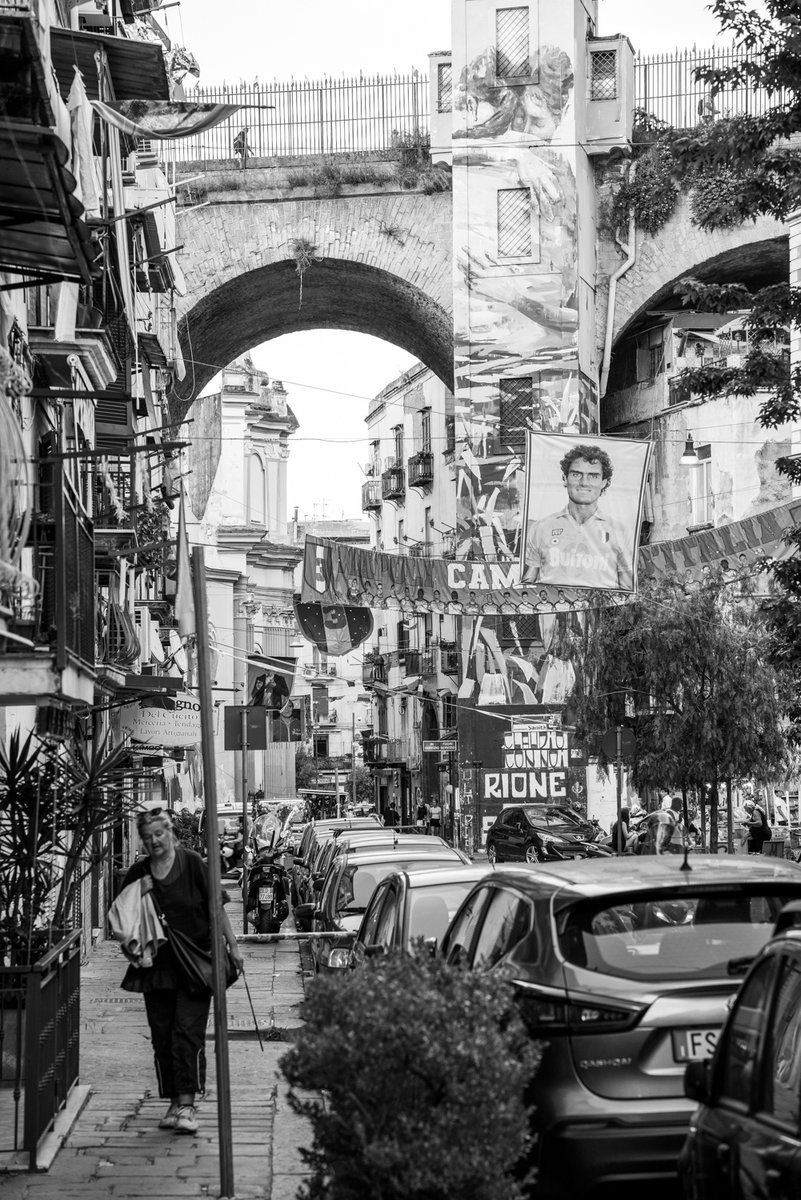 TimKahane's tweet photo. Naples, grappling with the presence of the Comoro drug gangs. Deprivation and neglect on the streets of Rione Sanita. https://t.co/yhEv8CPPrW