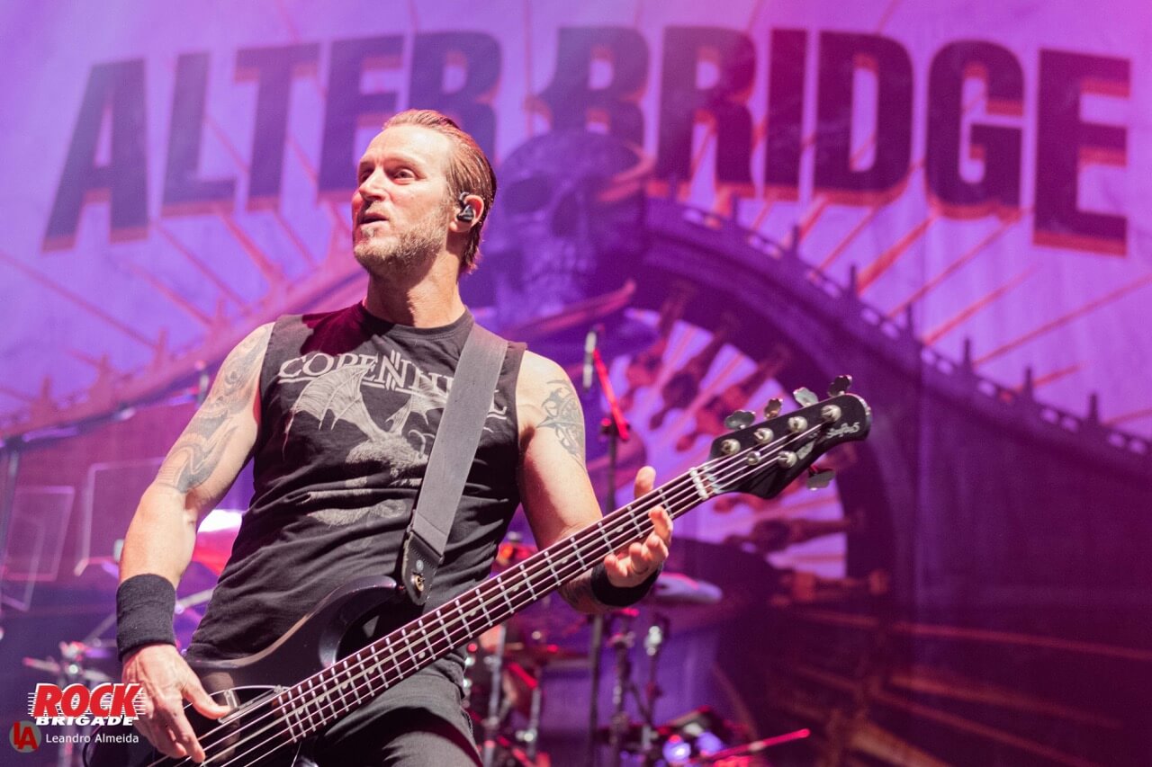 Alter Bridge agita plateia em São Paulo e mostra que merece estender sua  próxima turnê pelo Brasil - VAGALUME