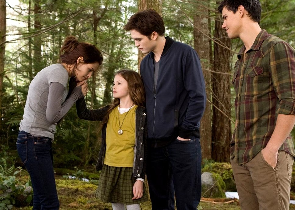 archivetwilight's tweet photo. 11 years ago The Twilight Saga: Breaking Dawn Part 2 was released (November 16, 2012) https://t.co/VJ2t6qM0LL