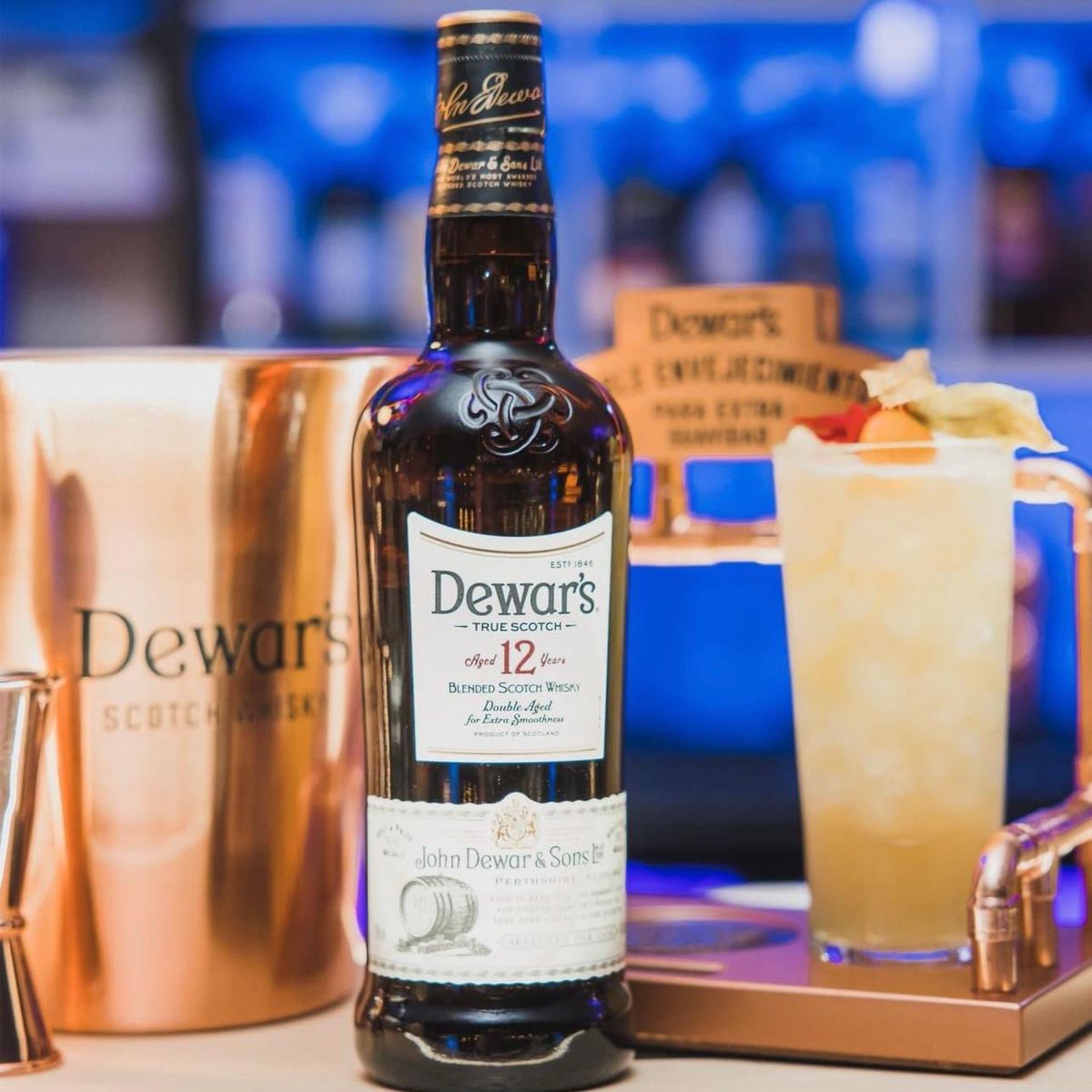 Level5_terrazas's tweet photo. No hay cóctel que quite mejor las penas y las malas vibras que nuestro Dewar's Penicilia. 

Una combinación perfecta entre Dewar's 12, miel, zumo de lima y ginger ale. 

¿Lo pruebas con nosotros? https://t.co/KzJq79hleH