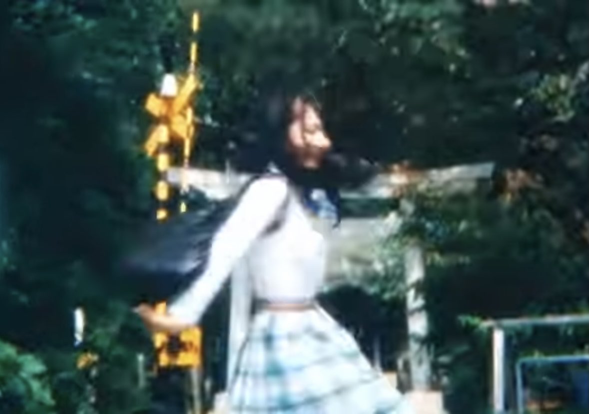 TAOESPRESSO's tweet photo. ②ロケ地巡り　有羽ちゃんのMV、材木座→長谷駅付近の鳥居へ。これ実は全く場所特定できず諦めてました😭　連れのニジストの友人の友人が情報持っていて、お陰様で本物見られました！お二人に感謝です！　#門林有羽 #スパガ #ロケ地 #Pleasestaywithme https://t.co/wSkxHHhykk