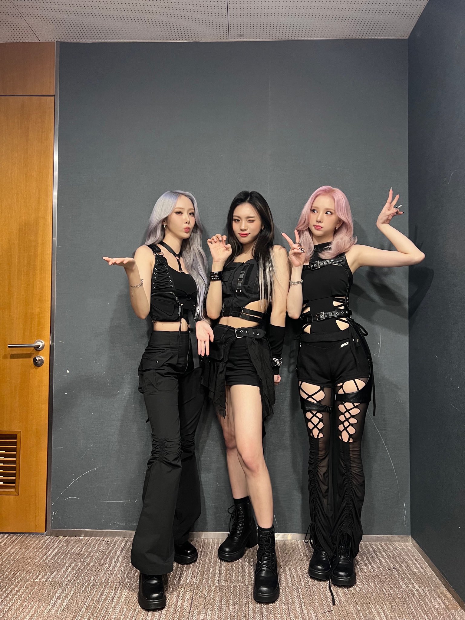 F_DsfxyaEAAcooc?format=jpg&name=large