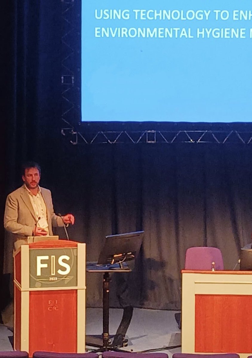 It was great to have the opportunity to speak at #FIS23 My talk discussed novel techniques we have developed to measure environmental cleanliness. These methods allow hospitals to better measure the quality of their cleaning. Thanks @tinaljoshi and @microbiosoc for the invite 🙏