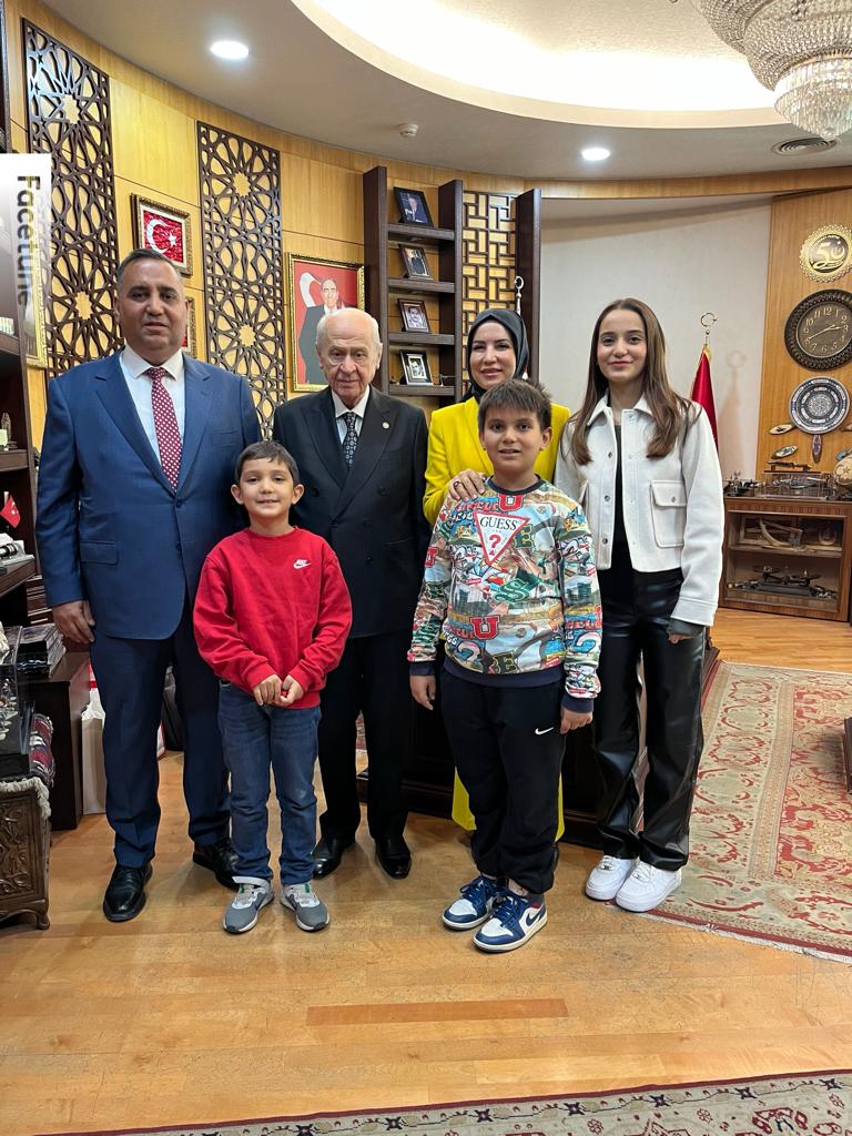 Adaylık başvurumuzun ardından Genel Başkanımız Sn. Devlet Bahçeli’yi ziyaret edip, hayır duasını aldık. Rabbim sağlıklı ömürler versin. 

#Cumhurİttifakı
#DiyarDiyarAnadolu
#Tarsus
#ŞevketCan
#TürkiyeYüzyılı
#NeredeKalmıştık
#BelediyecilikBizimİşimiz