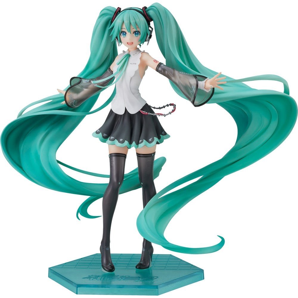 Rishhie's tweet photo. actually, we want hatsune miku figures https://t.co/2vvQsXNGMh