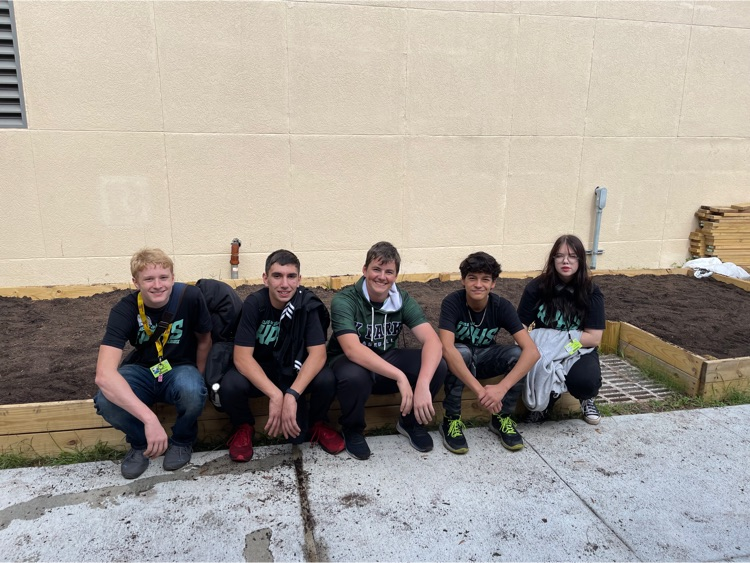 HumbleISD_PFE's tweet image. Thank you KPHS ninth grade for your service! It was a WIN for PFE with so much help across the campus! #dayofservice #PFEisHAPPY