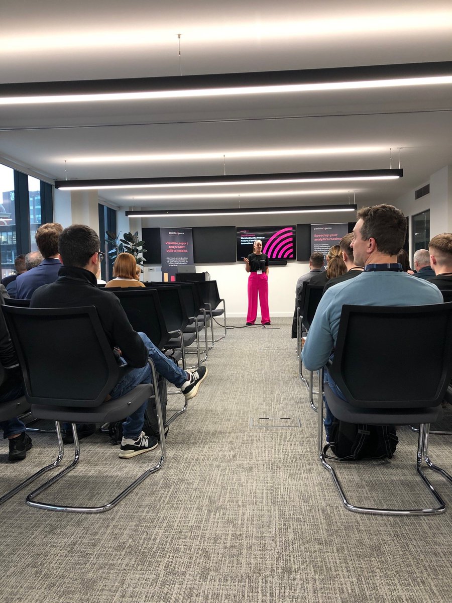 panintelligence's tweet photo. Aaaaaand we're off! Today's our Leeds Data Pioneers event, and kicking off is CTO Ken Miller discussing navigating data trends in the market and across the BI community 🚀

#DataAnalytics #DataTrends #LeedsEvent https://t.co/NfNMa3kVhp