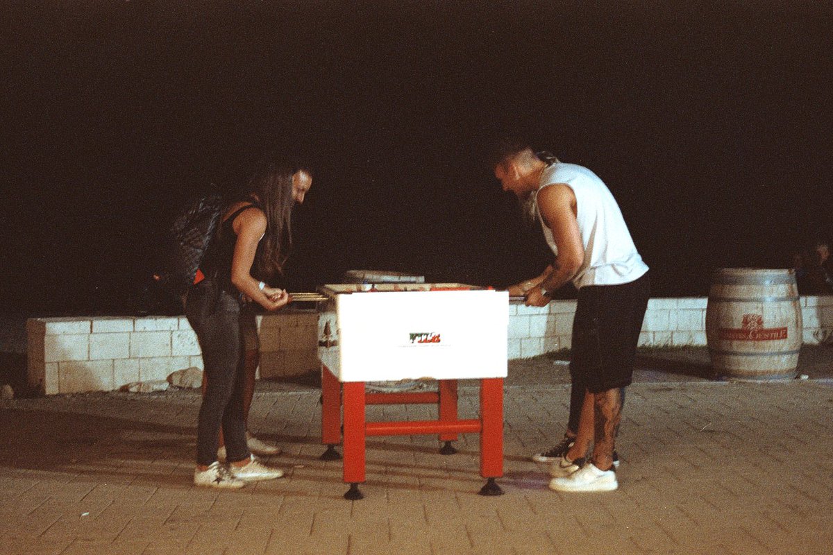 VandeMdna's tweet image. Il gioco e il lavoro
#bari #pellicola