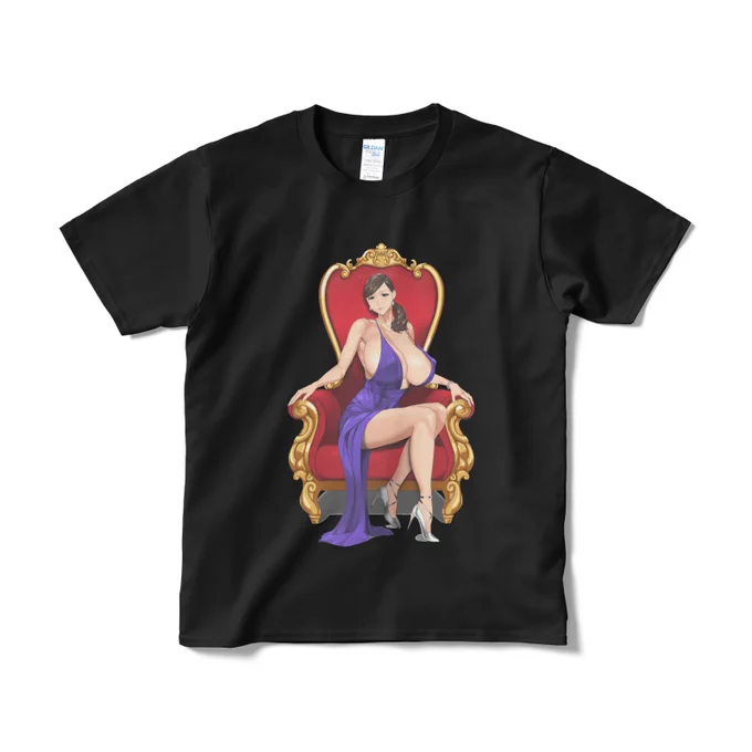 本日のKAMICHICHI STOREの新商品はこちらです。激エロタペストリー真奈美のTシャツオフィシャルロゴのファッションアイテム※商品にはは付いていません。 