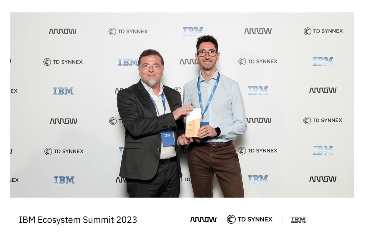 ¡UST ha sido reconocido como el Partner del Año por <a href="/IBM_ES/">IBM España</a> en la categoría de Public #Cloud!📢

Este reconocimiento demuestra nuestro compromiso constante en ofrecer soluciones de transformación empresarial excepcionales.

¡Orgullosos de nuestro #USTeam! bit.ly/3ujZ3up