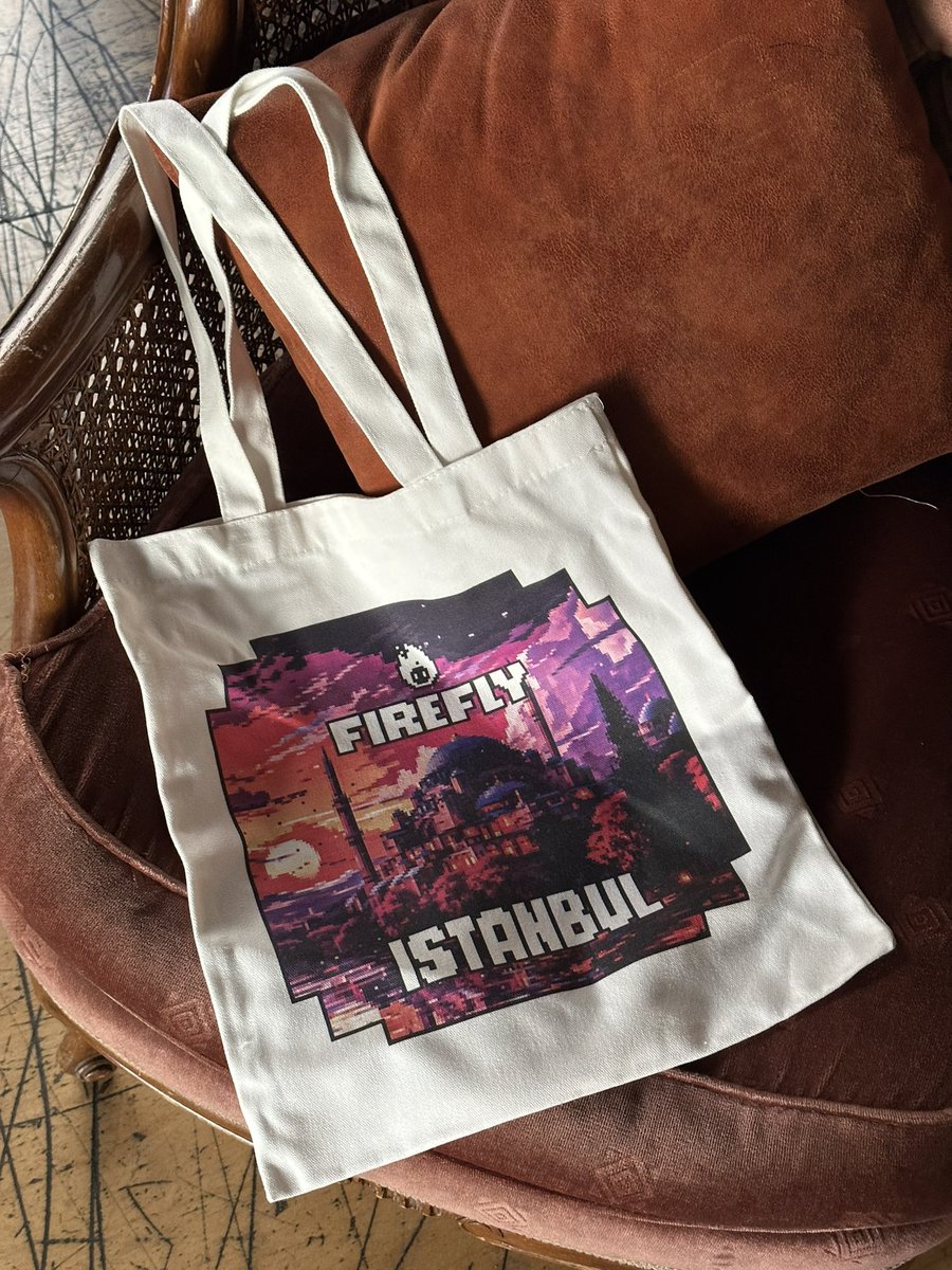 thefireflyapp's tweet image. The coolest swag in #DevConnect2023 was found.