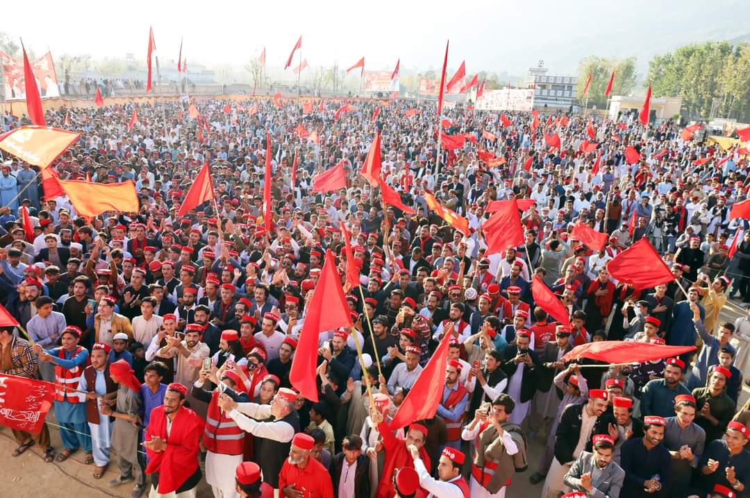 PK 25 Buner is in 🔥
#ANPBuner🚩
#AwamiNationalParty🚩🚩🚩
#Vote4Latain 🚩✌