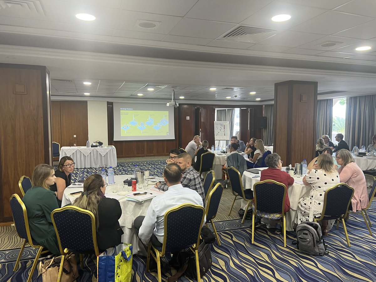 Great day talking teaching and <a href="/WALKTHRUs_5/">Walkthrus</a> with the DCS Schools leaders in Cyprus. Fabulous  Cyprus leaders’ group .. and lovely chatting to people from schools in Brunei, Falklands, Gibraltar and UK. 🙏🏼