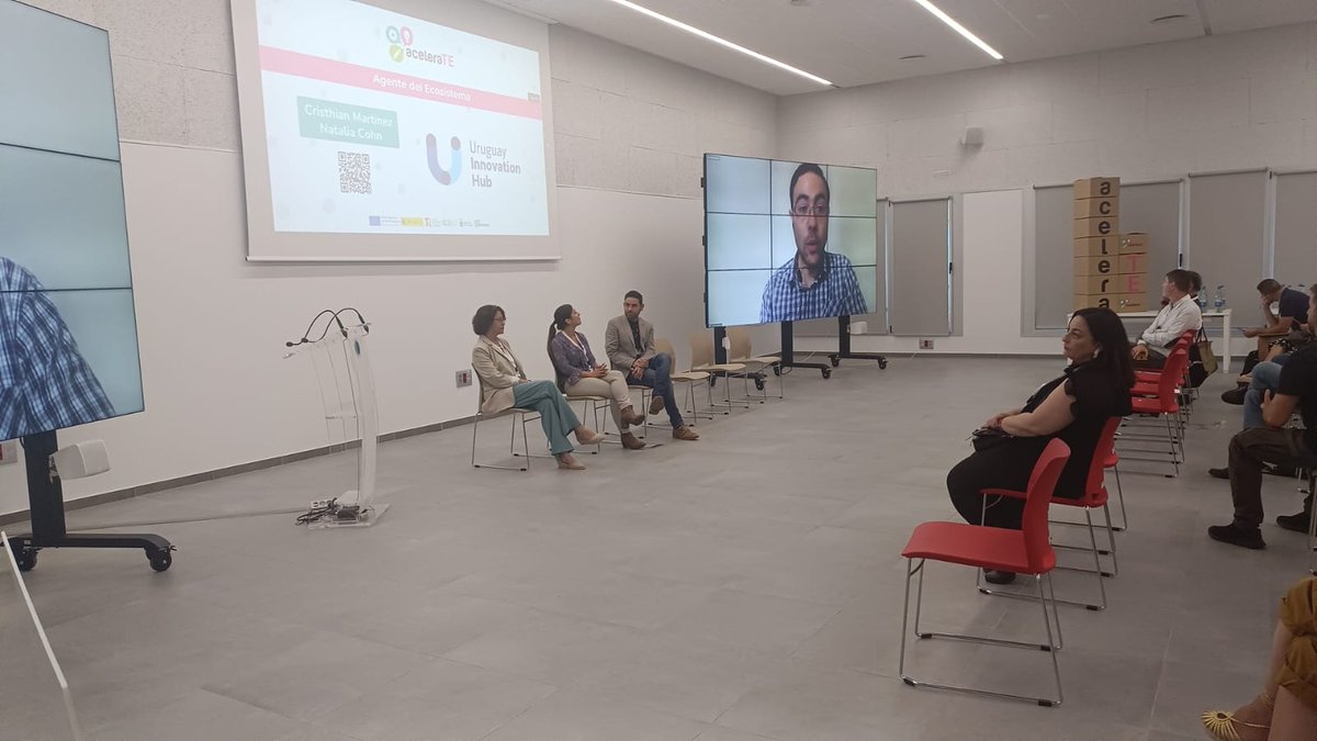 mentorday_org's tweet photo. Gracias a #CristhianMartínez por ser parte fundamental en el evento de aceleraTE. Su participación destacada y su charla inspiradora han dejado una huella duradera. ¡Valoramos tu expertise compartido!
#GEW2023 #aceleraTE https://t.co/3GzvNPV6iU