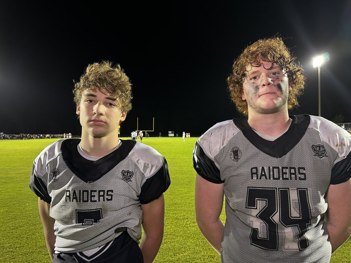 6'1 QB Knox Annis and 6'3 DE Asher Ghioto really impressed in their middle school championship! Annis with elite athleticism scored a TD and 2-point conversion. Ghioto is a mammoth young man that batted balls, plugged holes and sacked the QB leading to a shutout. @DuvalSports